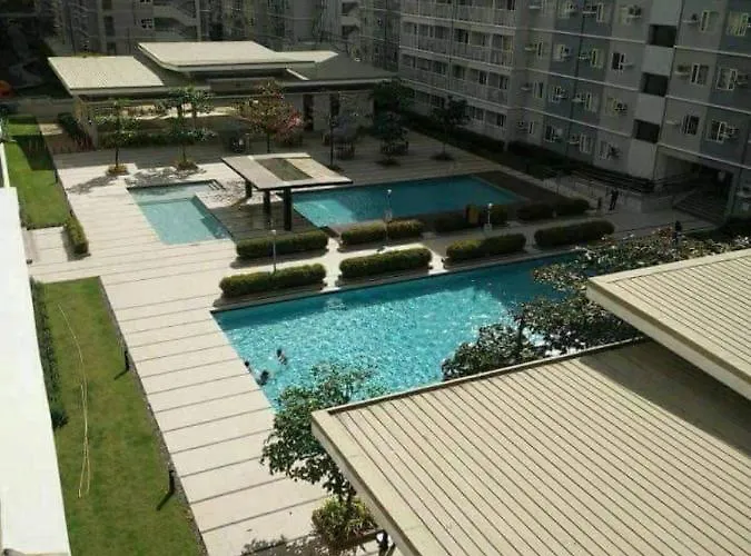 Trees Residences. Quezon City Ostello Manila